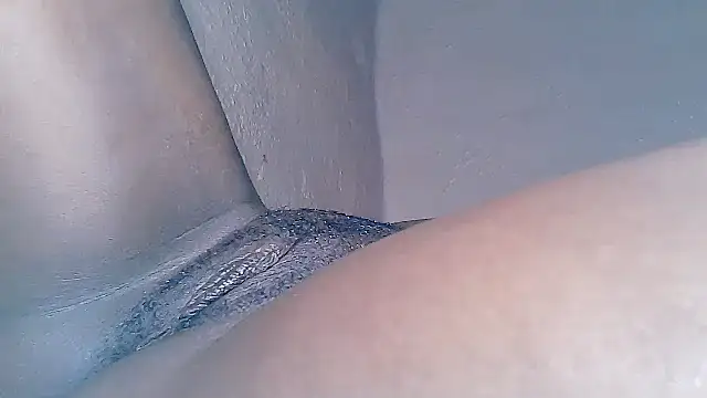 Chloe2001 online show from September 25, 11:36 am