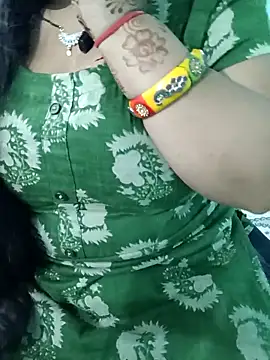 Snapshot of Anjali-bhabhi chatting on October 12, 7:13 pm Anjali-bhabhi online show from October 12, 7:13 pm