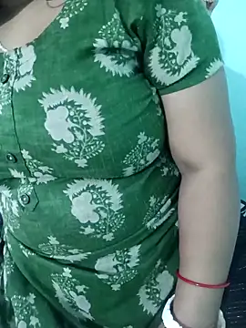 Snapshot of Anjali-bhabhi chatting on October 29, 8:21 pm Anjali-bhabhi online show from October 29, 8:21 pm