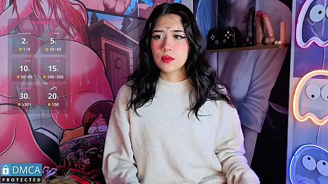 sofia sstone online show from October 13, 11:10 am