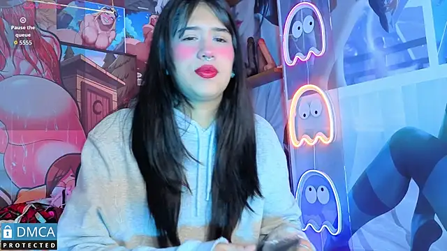 sofia sstone online show from October 16, 11:11 am