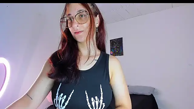 Laura Ivy online show from June 9, 2:39 pm