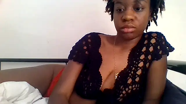 Snapshot of _she_was_a_fairy chatting on November 19, 1:55 pm she was a fairy online show from November 19, 1:55 pm