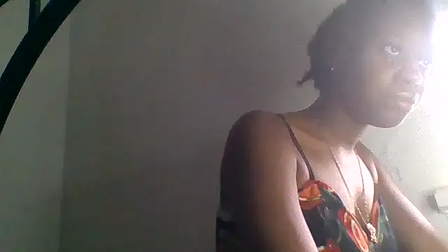 Snapshot of _she_was_a_fairy chatting on November 25, 5:35 pm she was a fairy online show from November 25, 5:35 pm