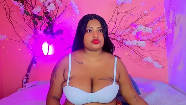 Cristal hott1 online show from February 10, 9:57 am