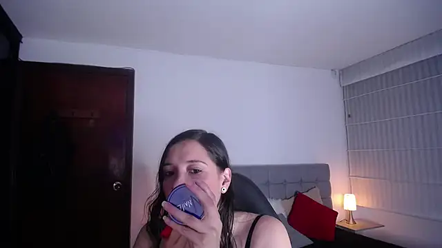 Agatha bellucci  online show from October 31, 4:19 pm