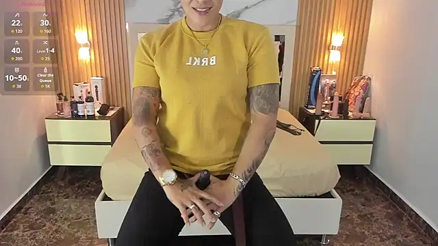 KAROLLJONES1 online show from September 20, 2:45 am