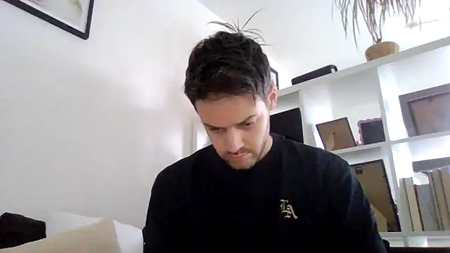 bigcockjohnxxxxx online show from February 2, 12:48 pm