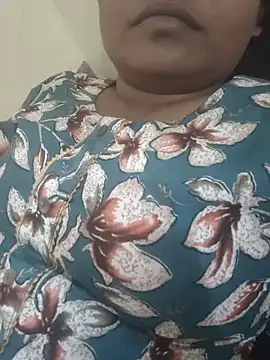 Snapshot of Lusty_sensual_Jodi chatting on June 12, 12:15 pm Lusty sensual Jodi online show from June 12, 12:15 pm
