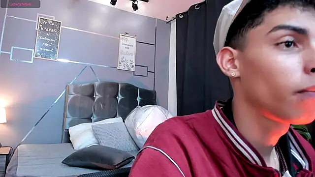 Room 69x online show from November 20, 3:18 am