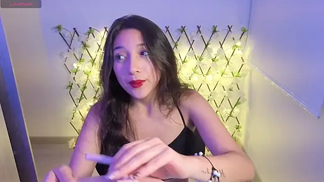 genet  online show from October 8, 12:52 am