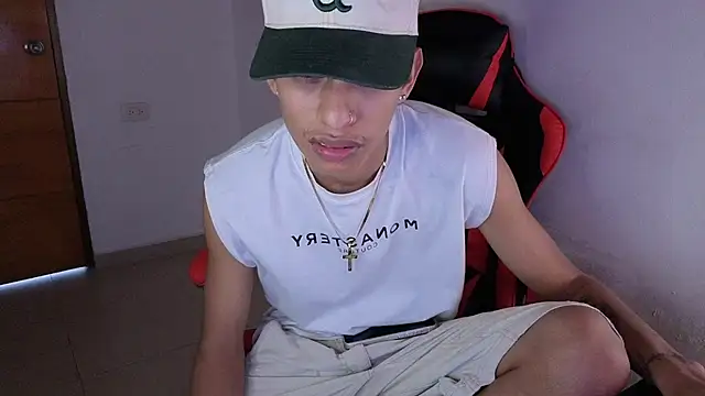 Snapshot of sung_yol chatting on May 9, 6:13 pm sung yol online show from May 9, 6:13 pm