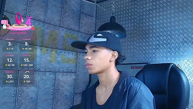 AlanCutee online show from October 22, 12:16 pm