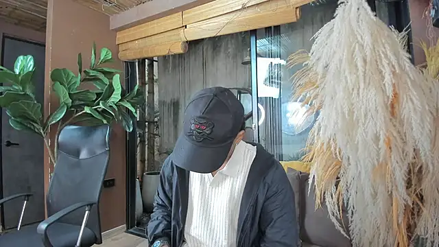 AlanCutee online show from November 22, 11:31 am