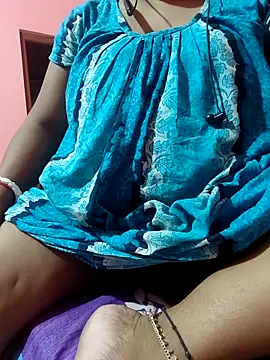 Cute-Swewty online show from May 8, 3:39 pm