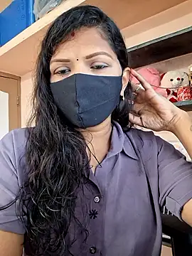 Tamil Dharani online show from March 28, 11:21 am