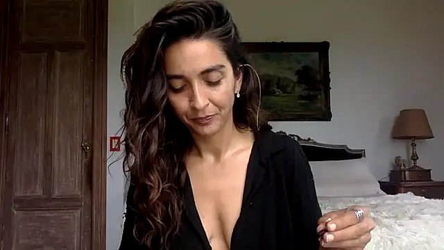 venuslibre online show from March 29, 1:55 pm