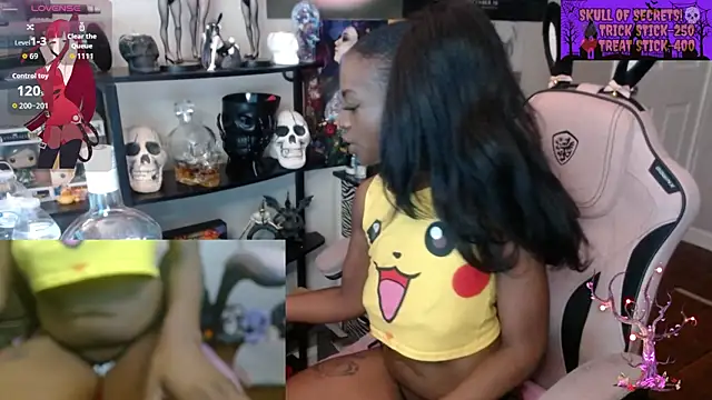 Snapshot of bunniikimi chatting on September 22, 12:07 pm bunniikimi online show from September 22, 12:07 pm