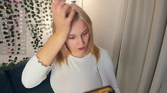 little  caprice online show from September 22, 6:10 pm