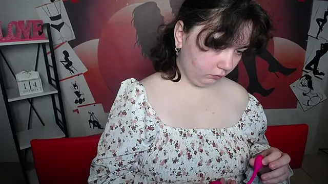 Snapshot of NeonilaLisova chatting on November 14, 6:23 am NeonilaLisova online show from November 14, 6:23 am