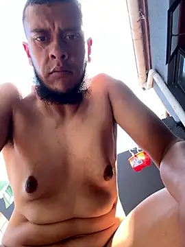 Smallboybigworld online show from January 11, 8:41 am