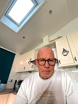 philefc online show from November 17, 10:21 am