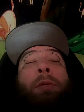 Snapshot of 6Mag6ick6 chatting on November 13, 6:07 pm 6Mag6ick6 online show from November 13, 6:07 pm