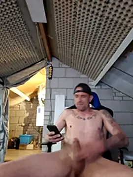 kompiee online show from April 23, 9:41 am