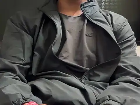 Snapshot of develhd chatting on November 19, 8:31 pm develhd online show from November 19, 8:31 pm