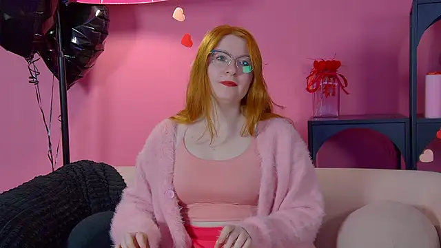 Snapshot of AliceAllisons chatting on February 24, 6:17 pm AliceAllisons online show from February 24, 6:17 pm