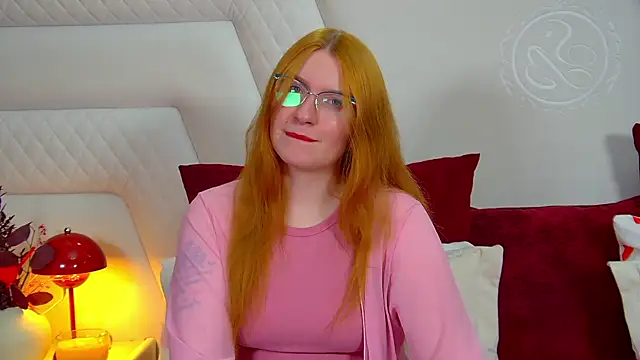 Snapshot of AliceAllisons chatting on March 15, 6:25 pm AliceAllisons online show from March 15, 6:25 pm