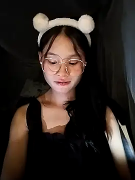 saronla 03 online show from September 18, 2:30 pm