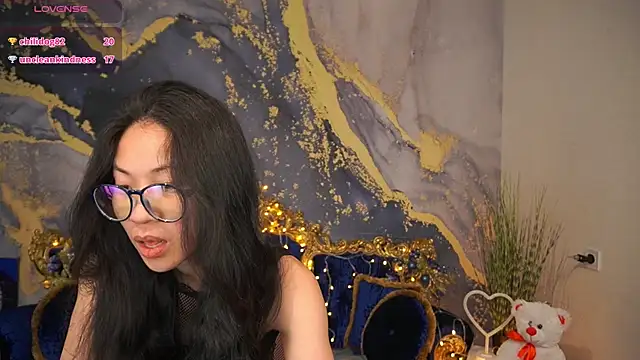 Yen Star online show from March 7, 8:39 pm