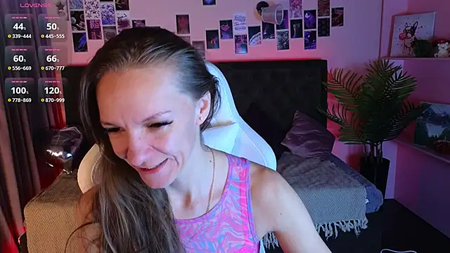 Jesica mooon online show from January 17, 1:32 am