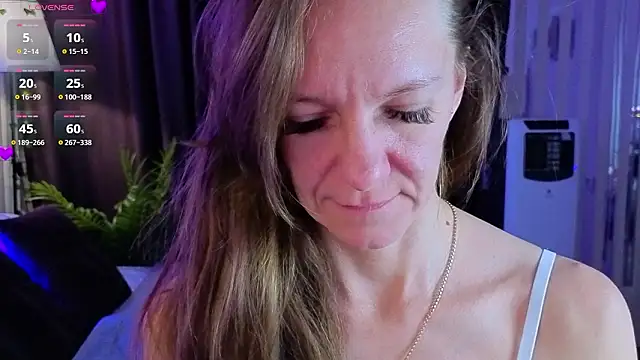 Jesica mooon online show from February 12, 1:33 am