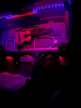 Snapshot of serxxx1287 chatting on December 17, 3:23 am serxxx1287 online show from December 17, 3:23 am