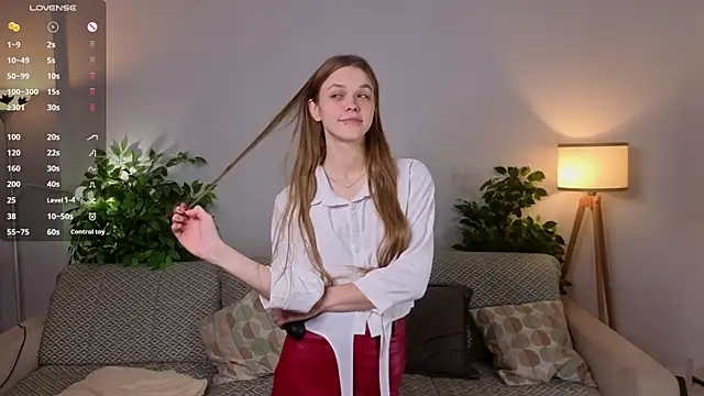 Snapshot of TomokoRocha chatting on November 25, 11:10 am TomokoRocha online show from November 25, 11:10 am