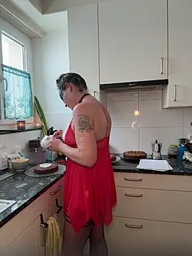 Nadja Noir online show from November 28, 12:52 pm