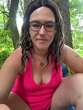 Snapshot of Nadja_Noir chatting on June 23, 4:05 pm Nadja Noir online show from June 23, 4:05 pm