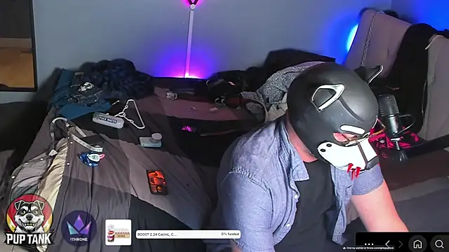 Snapshot of puptank chatting on November 24, 6:57 am puptank online show from November 24, 6:57 am