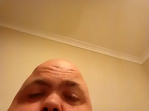 Snapshot of Nigel1121 chatting on February 6, 11:35 am Nigel1121 online show from February 6, 11:35 am