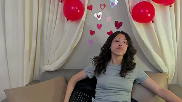 liily grey online show from September 15, 1:44 pm
