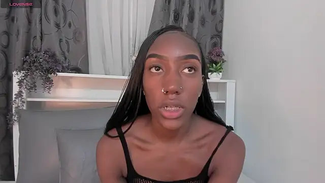 Mistt Mia online show from October 2, 7:54 pm