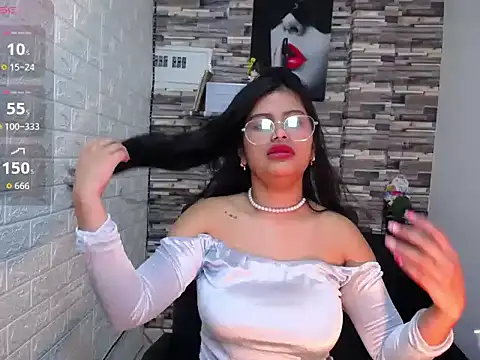 Snapshot of Phattycole chatting on October 20, 12:38 pm Phattycole online show from October 20, 12:38 pm