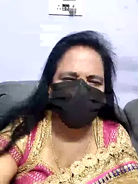 Snapshot of mallu-lover chatting on September 27, 12:10 pm mallu-lover online show from September 27, 12:10 pm