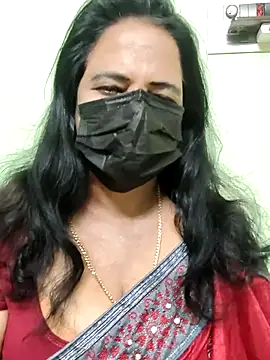 Snapshot of mallu-lover chatting on October 26, 5:35 am mallu-lover online show from October 26, 5:35 am