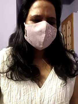 Snapshot of mallu-lover chatting on November 19, 12:16 pm mallu-lover online show from November 19, 12:16 pm