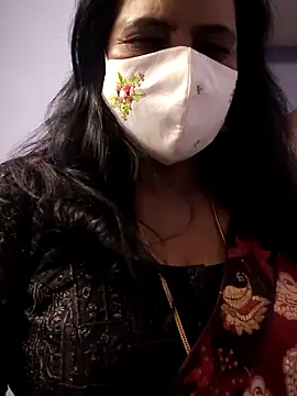 Snapshot of mallu-lover chatting on November 20, 12:33 am mallu-lover online show from November 20, 12:33 am