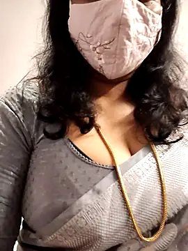 mallu-lover online show from March 1, 1:13 pm