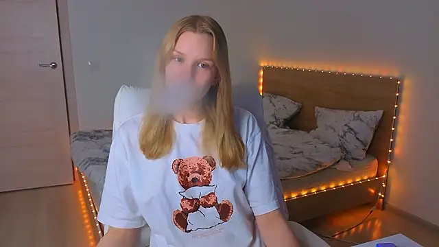  Gentle Angel Melissa  online show from March 19, 3:16 pm